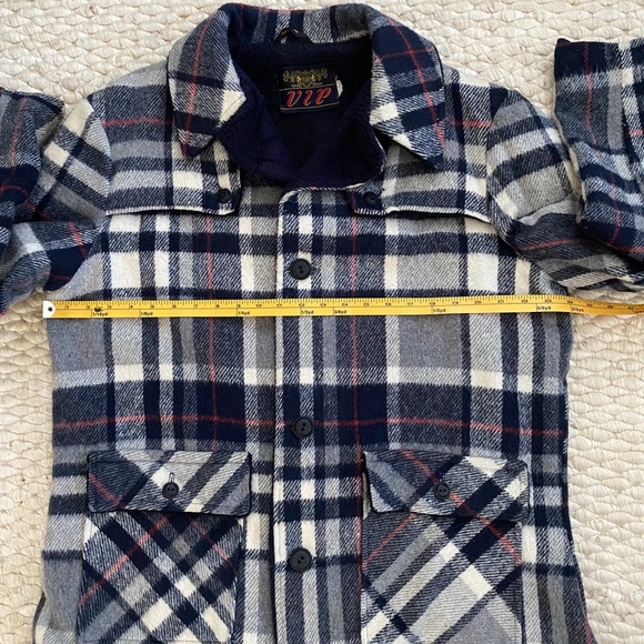 Vintage plaid wool jacket - Picture 2 of 6